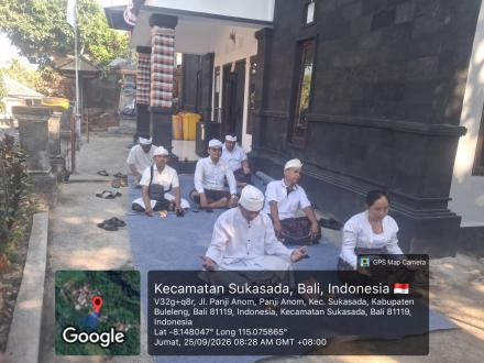 Pemdes Panji Anom menggelar Persembahyangan Bersama Dalam Rangka Menyambut Rahinan Purnama 